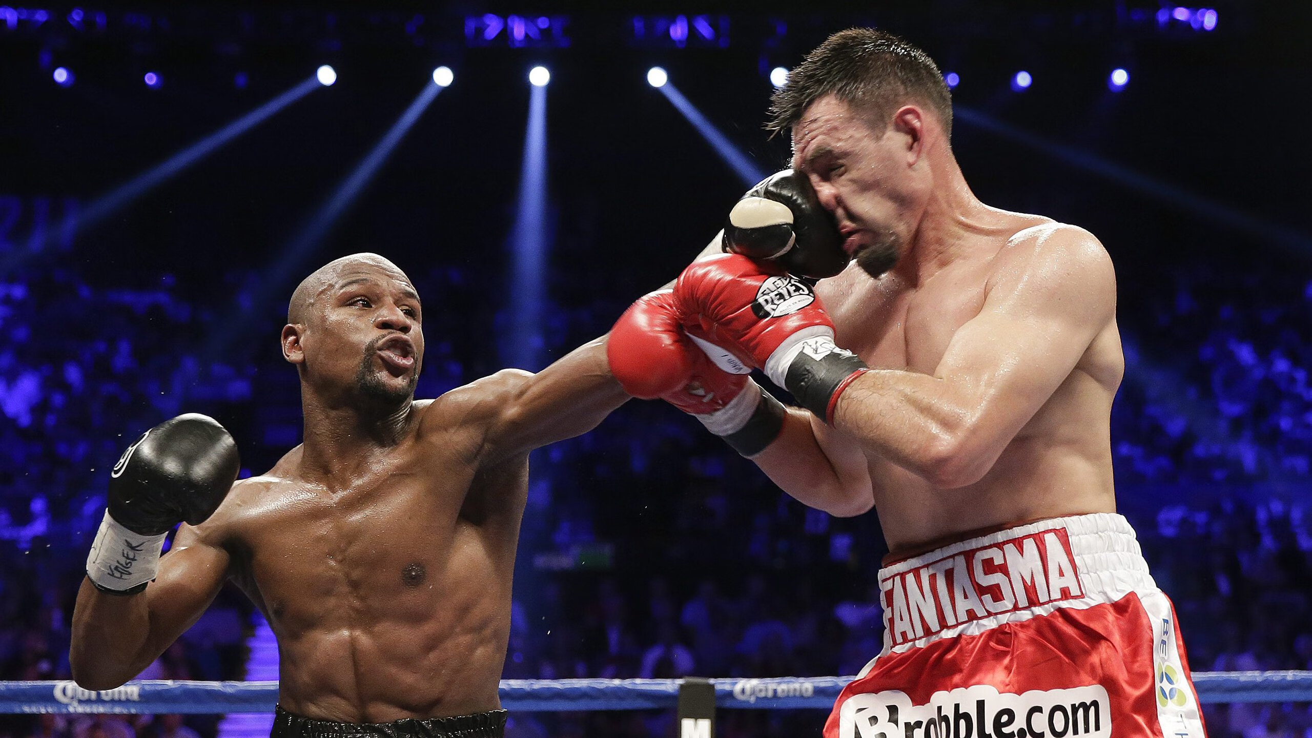 年度焦点之战之夜，文班亚马关键战不手软