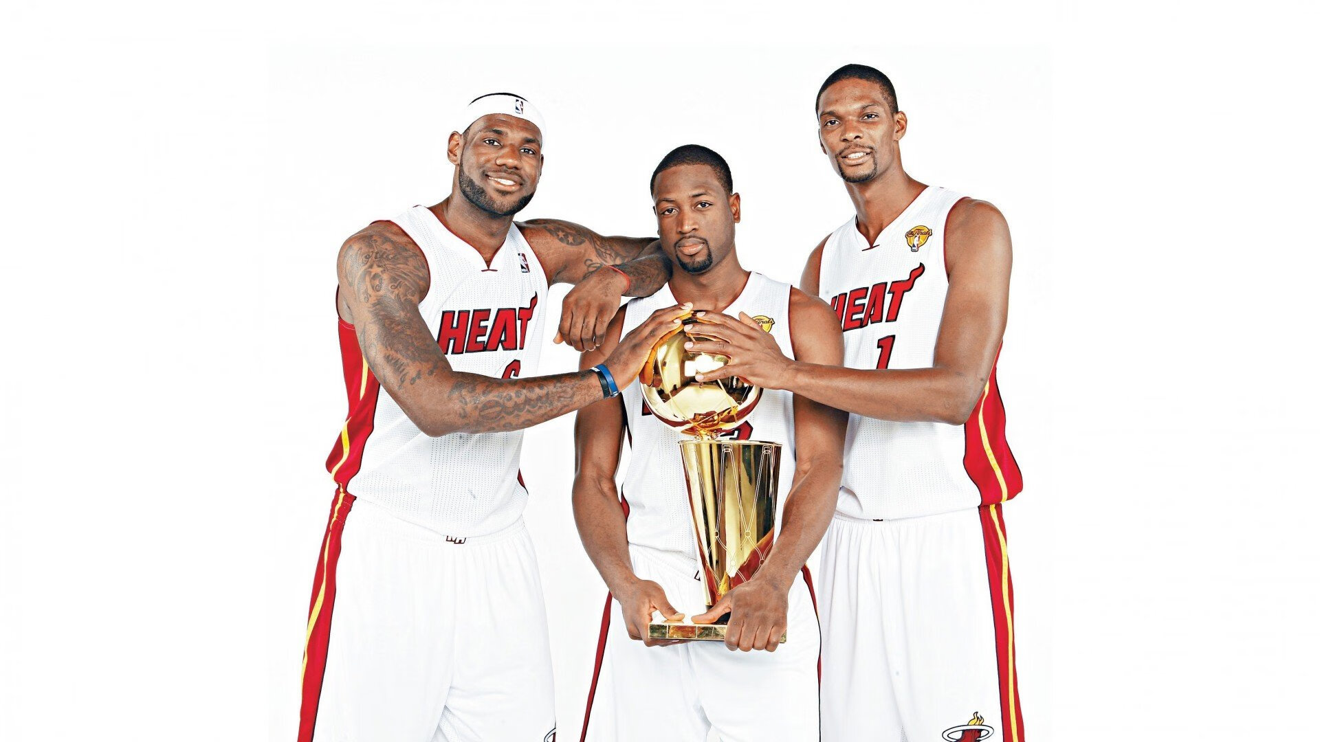 快船碾压尼克斯,麦科勒姆刷新纪录,一场定义赛季的表演